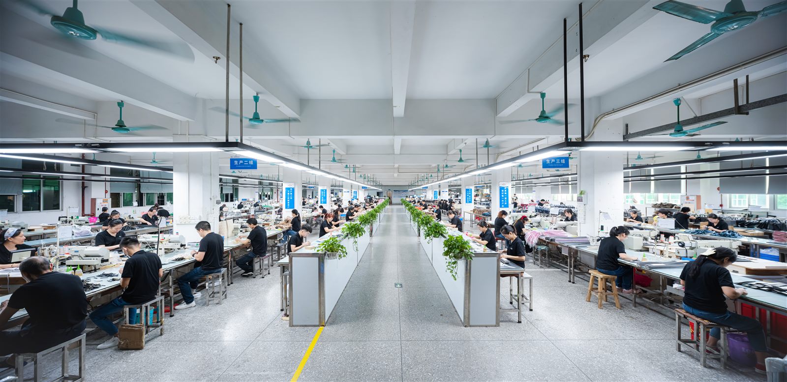 Handbag production line capacity and workflow management
